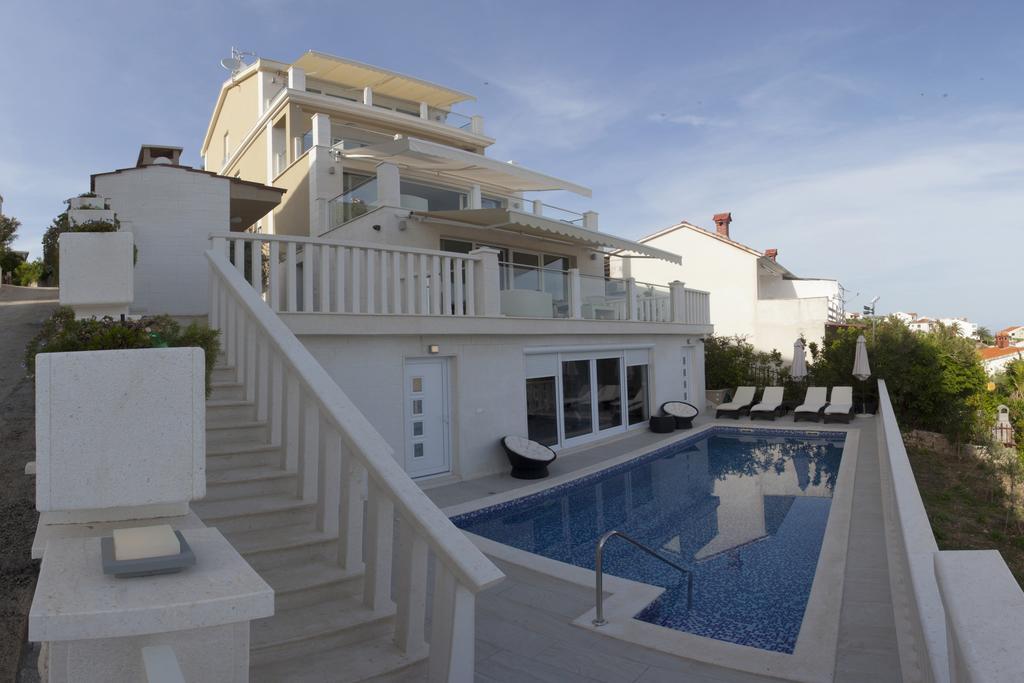 Apartments Villa Anamaria Trogir Exterior foto